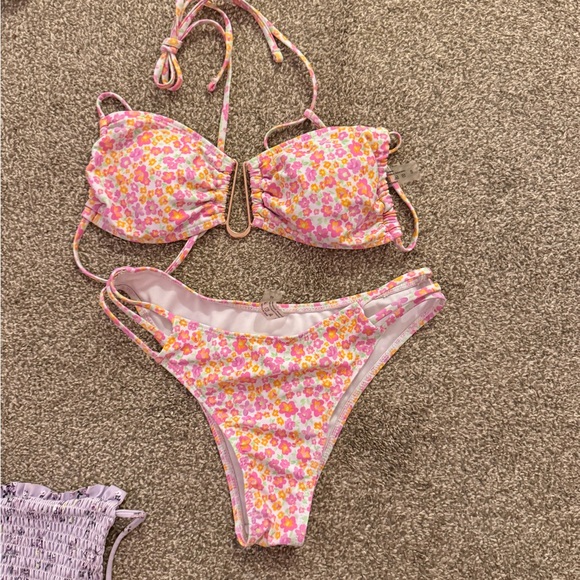 Bikini Sets - Picture 4 of 15